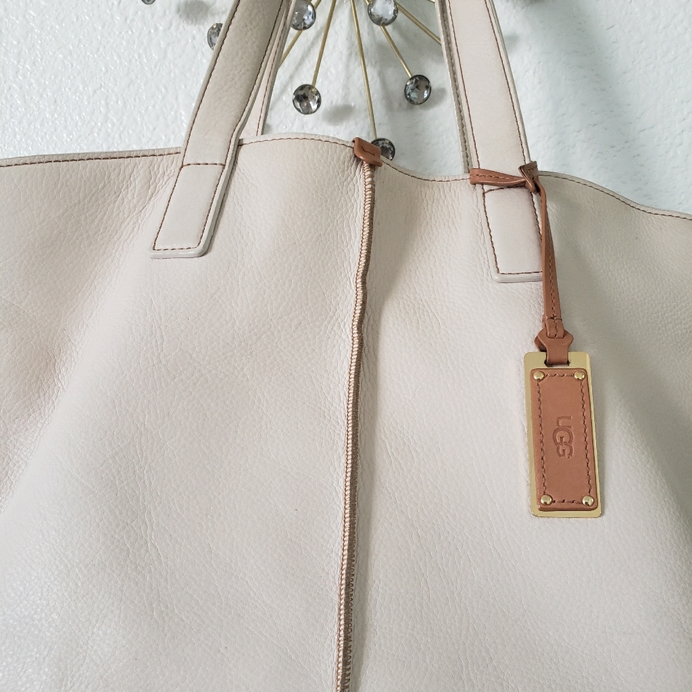 Ugg bag